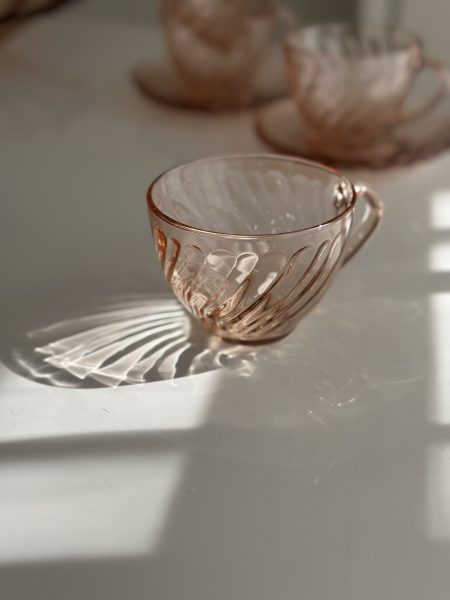 Vintage Rosaline Swirl Arcoroc Kop en Schotels Vintage Rosaline Swirl Arcoroc Kop en Schotels