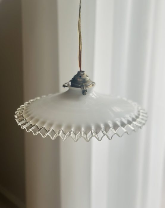 Vintage Hanglamp Frosted Opaline Wit Vintage Hanglamp Frosted Opaline Wit