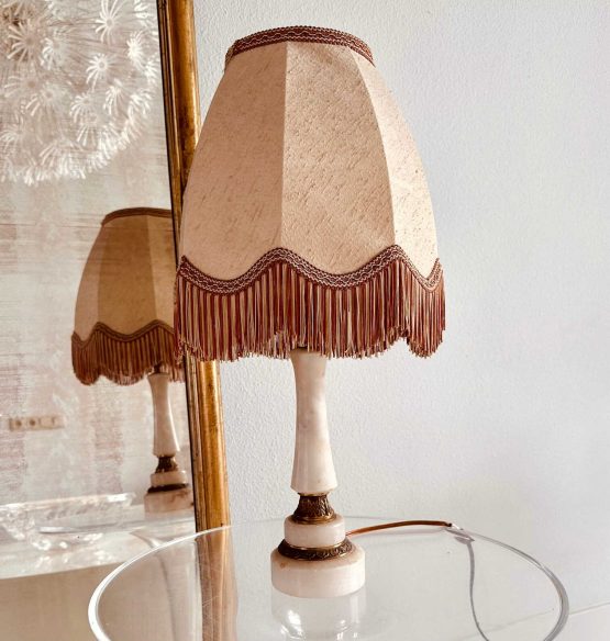 Vintage Lamp Marmer 2 (1) Vintage Lamp Marmer 2 (1)