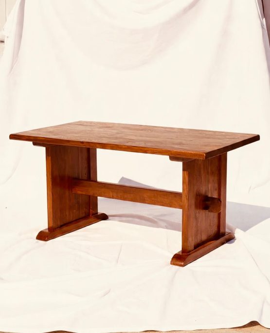Kloostertafel Vintage Brutalist