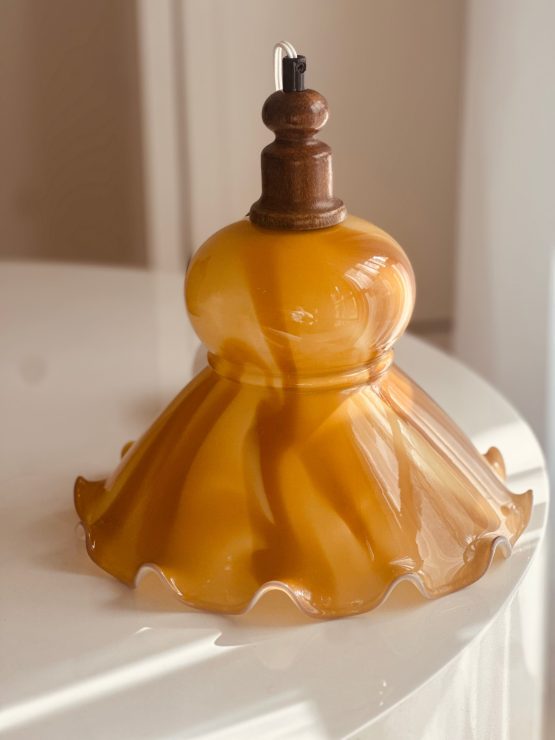 intage Hanglamp Opaline Amberkleurig