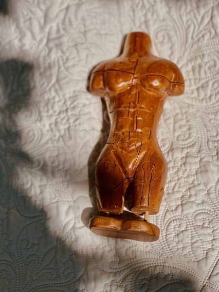 Beeldje Torso Man Hout